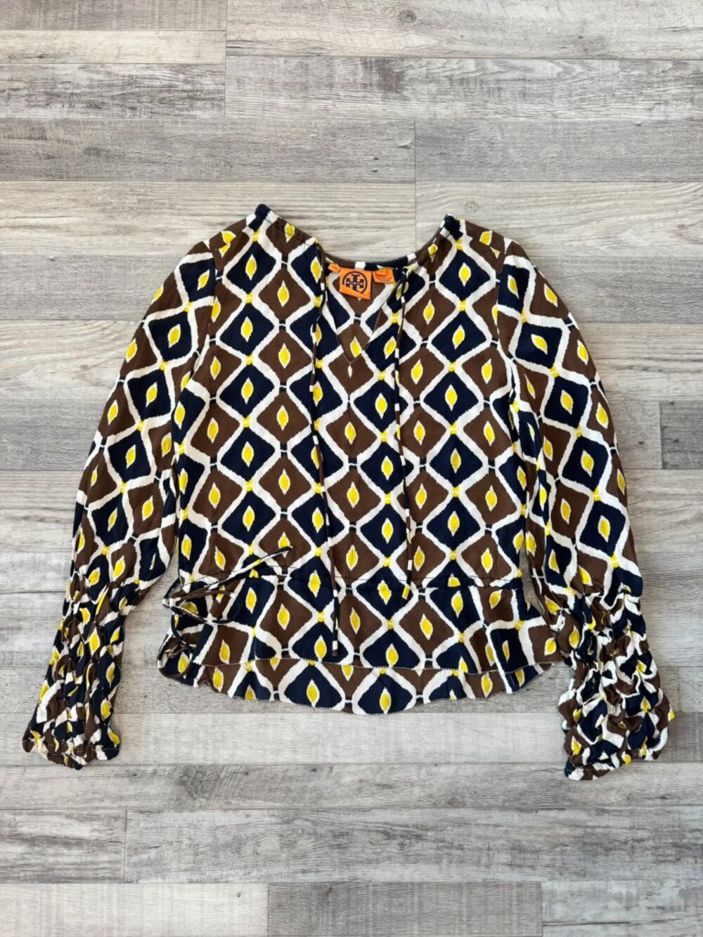 Tory Burch 100% silk brown yellow pattern long sleeve top waist tie size 4 H28